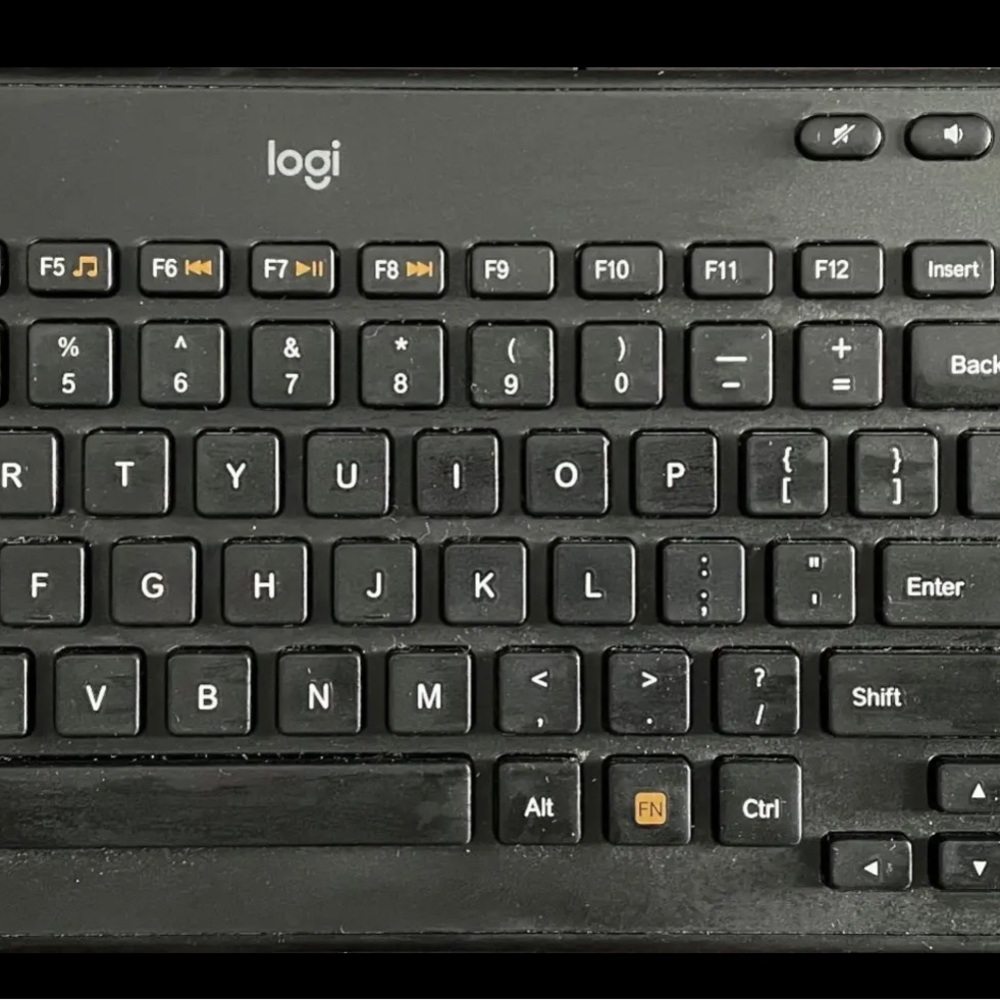 Excellent condition wireless keyboard